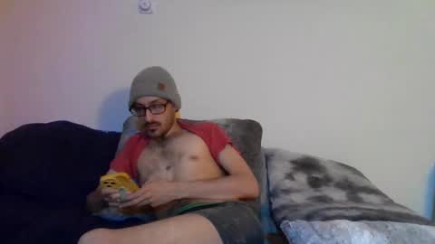 Snapshot of cal_xxx chatting on October 1, 2:10 am Cal XXX online show from October 1, 2:10 am