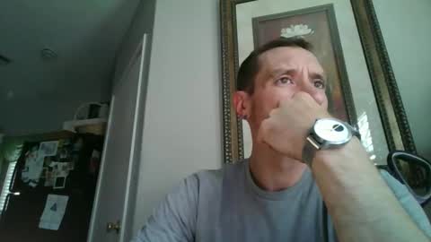 calbry82 online show from November 3, 8:32 pm