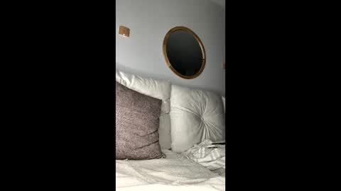 caldcyti online show from December 17, 11:44 pm