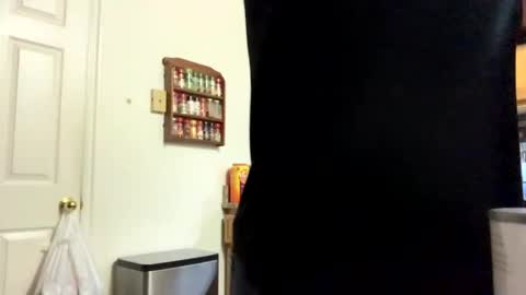 calishop1 online show from January 8, 2:14 am