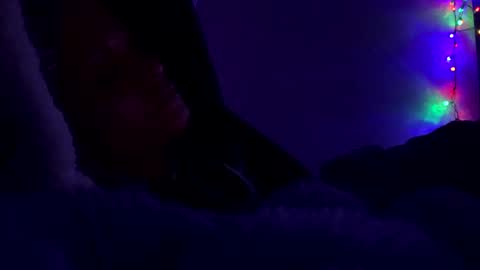 calishop1 online show from February 10, 4:08 am