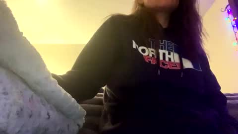 calishop1 online show from December 30, 2:09 am