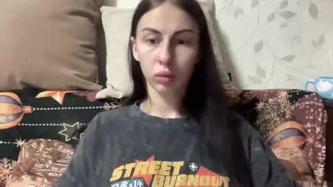 Anna online show from March 3, 8:38 pm