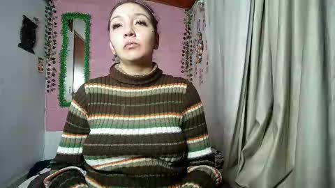 paula online show from January 14, 5:04 am