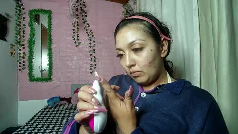 paula online show from May 15, 7:06 am