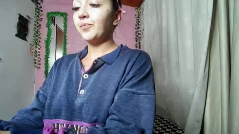 paula online show from May 17, 4:54 am