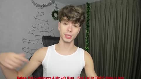 Hey I am Calvin  online show from December 16, 5:08 pm