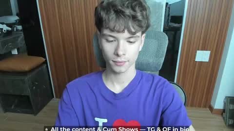 Hey I am Calvin  online show from May 8, 5:18 pm