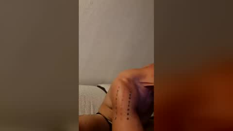 cam_bitch_boy online show from July 16, 10:00 pm