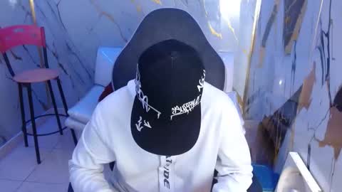 cam_xman online show from March 3, 2:02 pm