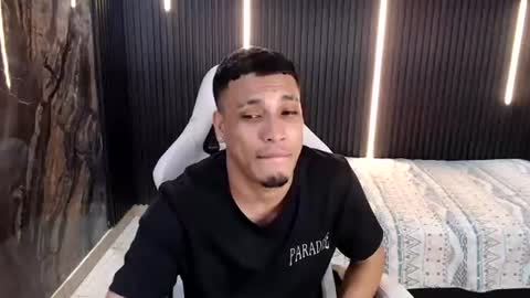 cam_xman online show from August 1, 1:40 am