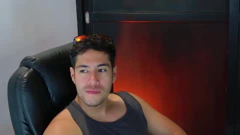 Snapshot of camara110 chatting on September 23, 4:39 am camara110 online show from September 23, 4:39 am