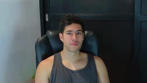 Snapshot of camara110 chatting on September 30, 11:37 pm camara110 online show from September 30, 11:37 pm