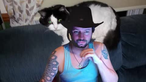 camarant online show from November 18, 9:12 am