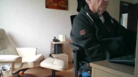 camcologne online show from January 19, 2:59 pm