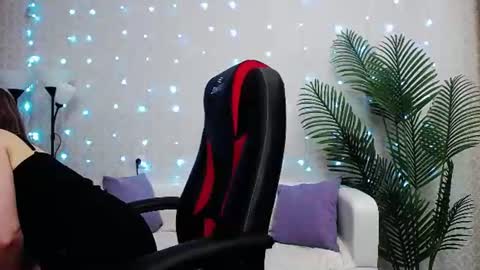 camelia_lillie online show from July 15, 12:27 am