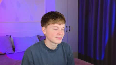 Cameron online show from November 17, 10:40 am