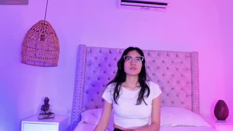 Snapshot of cameron_cutee chatting on March 2, 7:12 pm Cameron Cutee online show from March 2, 7:12 pm
