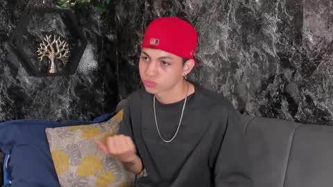 CAMERON online show from November 12, 1:35 pm