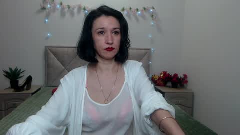 Cameronenns online show from May 3, 12:44 pm