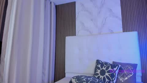 cami_adamss online show from May 1, 1:05 pm