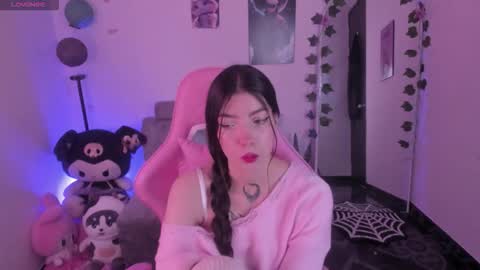 CAMI  online show from November 14, 8:33 pm