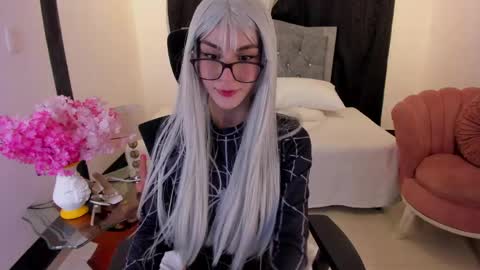   online show from May 1, 11:21 pm