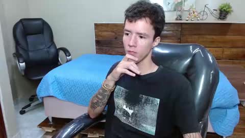 camievan online show from March 5, 2:26 pm