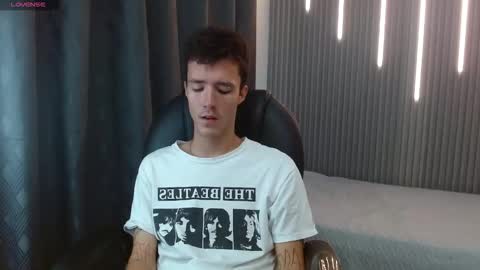 camievan online show from March 8, 7:40 pm