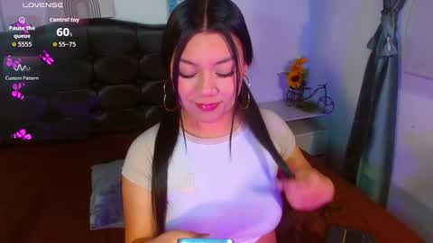 Cami online show from February 18, 4:34 am