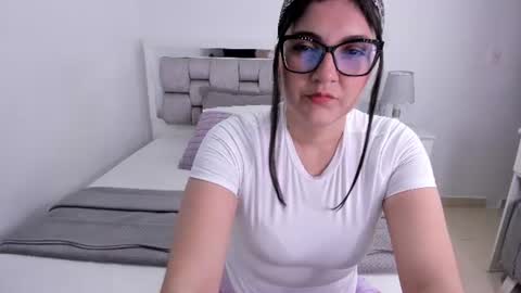 Camila buitrago online show from June 30, 1:27 am
