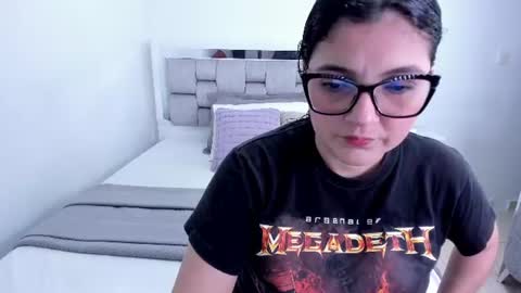 Camila buitrago online show from July 3, 2:05 am