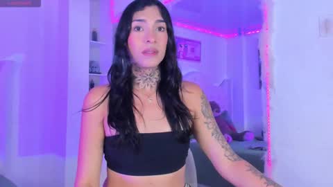  s online show from October 11, 7:13 am