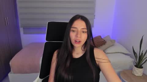  C A M I  online show from March 13, 9:51 pm