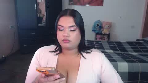   online show from June 18, 9:14 am