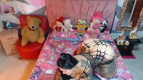 valentinaEpic way Ive been fucked 1515  online show from March 6, 1:32 pm