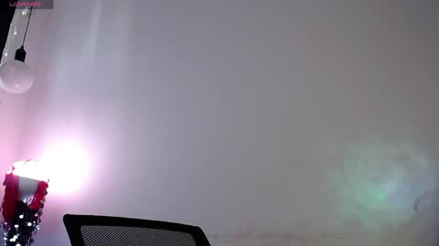 camila_torresss online show from April 30, 9:19 pm