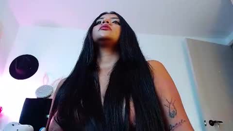 camila_torresss online show from June 20, 10:49 pm
