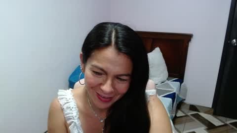 Camila Vargas online show from July 28, 7:39 pm