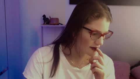 Camila ventura online show from May 31, 12:26 pm