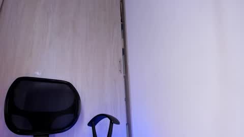 Cami  online show from November 12, 3:25 pm