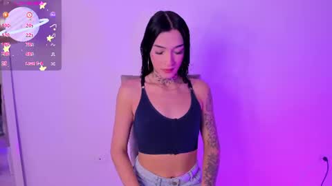   online show from June 24, 7:21 pm