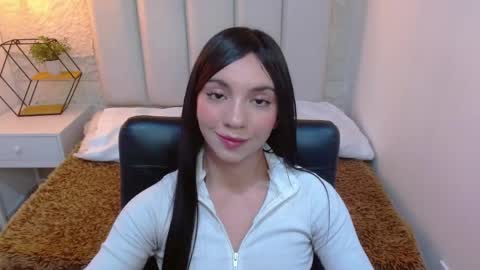 Cami online show from April 24, 12:40 pm