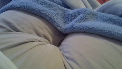 flash 50 tokens BIG CLIT  tits pussy. masturbation big clit 150 tokens fingers inside pussy 1000 tk  pump big clit 300 tk online show from July 18, 6:54 pm