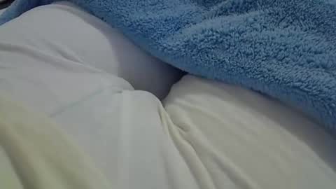 flash 50 tokens BIG CLIT  tits pussy. masturbation big clit 150 tokens fingers inside pussy 1000 tk  pump big clit 300 tk online show from April 26, 3:20 pm