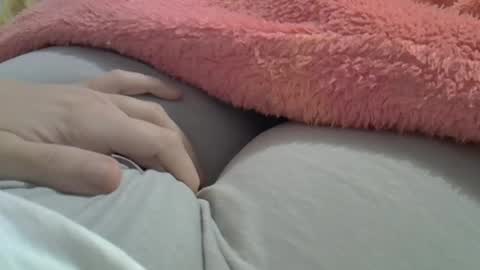 flash 50 tokens BIG CLIT  tits pussy. masturbation big clit 150 tokens fingers inside pussy 1000 tk  pump big clit 300 tk online show from June 20, 7:53 pm