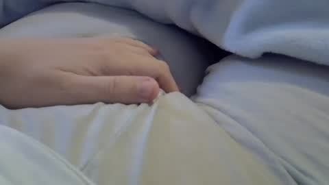 flash 50 tokens BIG CLIT  tits pussy. masturbation big clit 150 tokens fingers inside pussy 1000 tk  pump big clit 300 tk online show from July 26, 5:32 pm