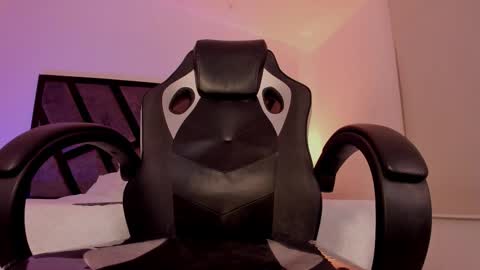 camila preston online show from January 12, 8:32 am