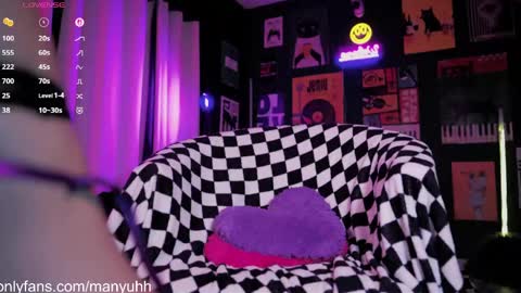 camilaramirez_ online show from May 6, 11:22 pm