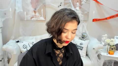 Camila online show from October 28, 8:59 am